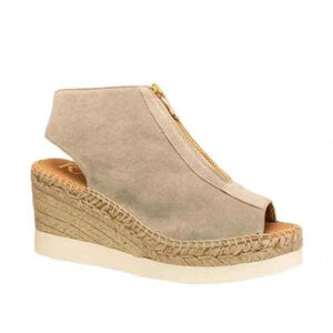 Kanna Emily Wedge Platform Sandal in Tan size 9 US